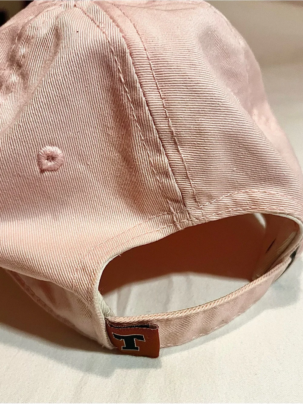 vintage T.E.I. branded collegiate UT @ Austin in pink